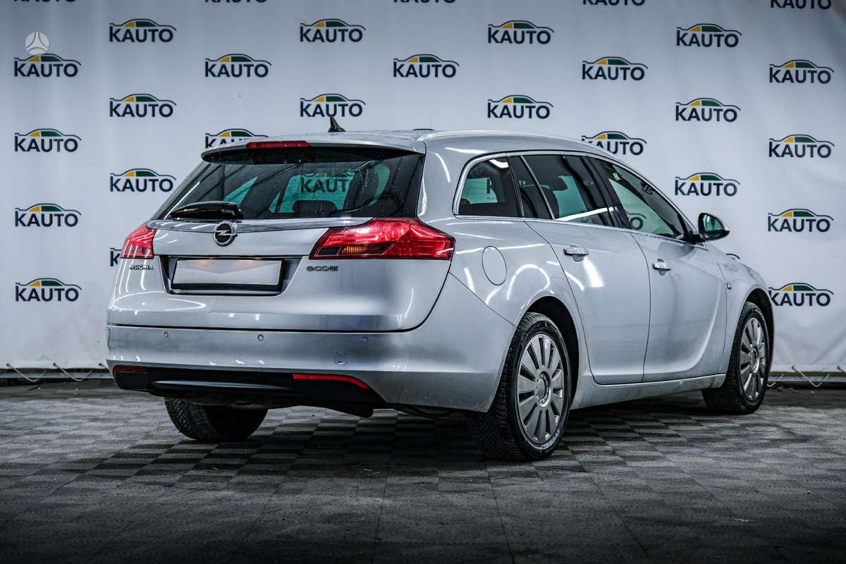 Opel Insignia, 2.0 l., Универсал