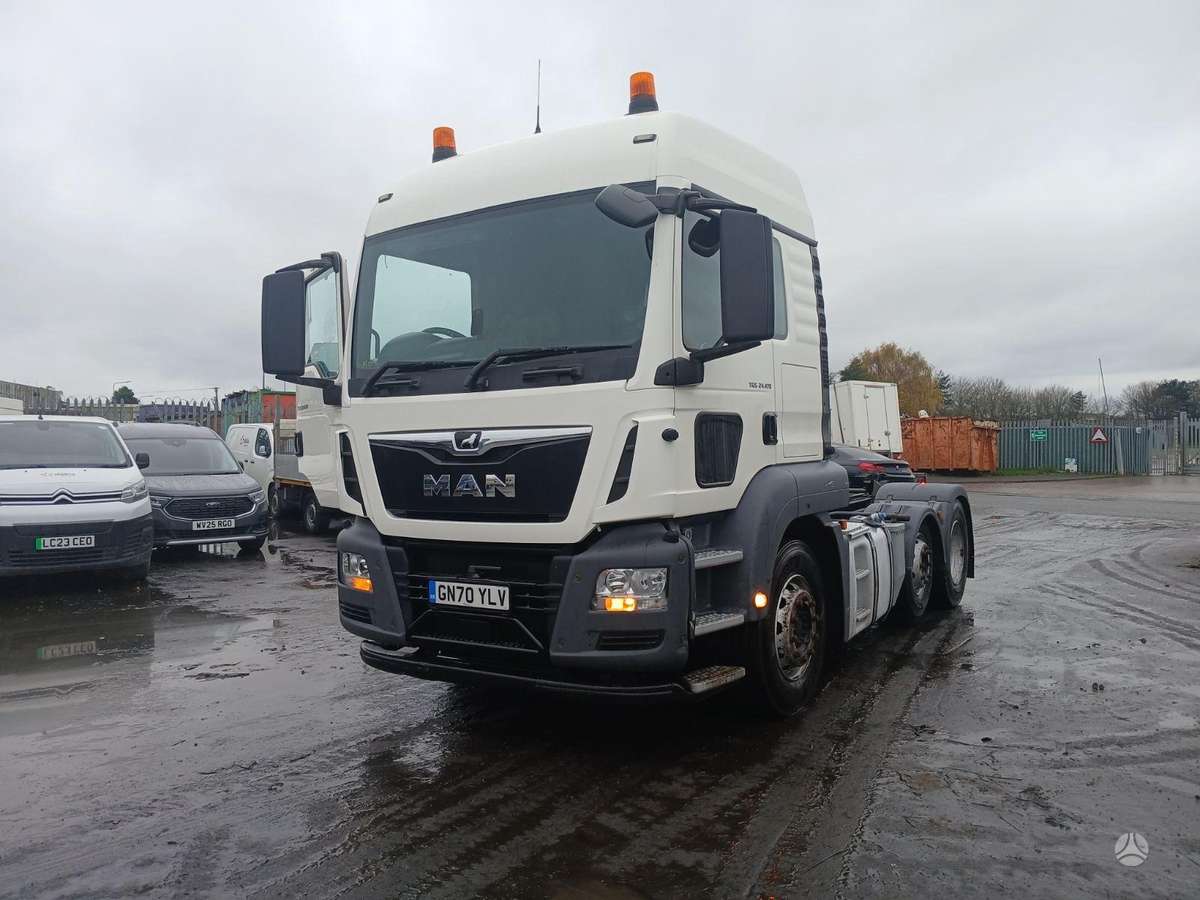 MAN TGS 24.470, double sleeper