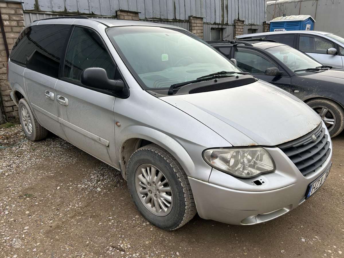 Chrysler Voyager Dalis pristatome