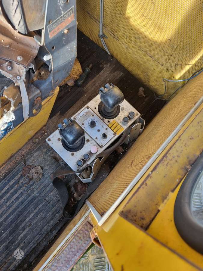 Volvo Dr 860t, cits