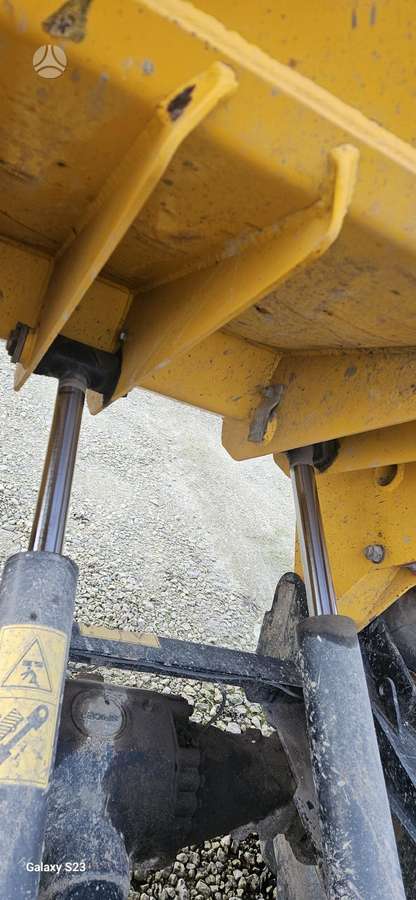 JCB 6T, dumpers / tippers