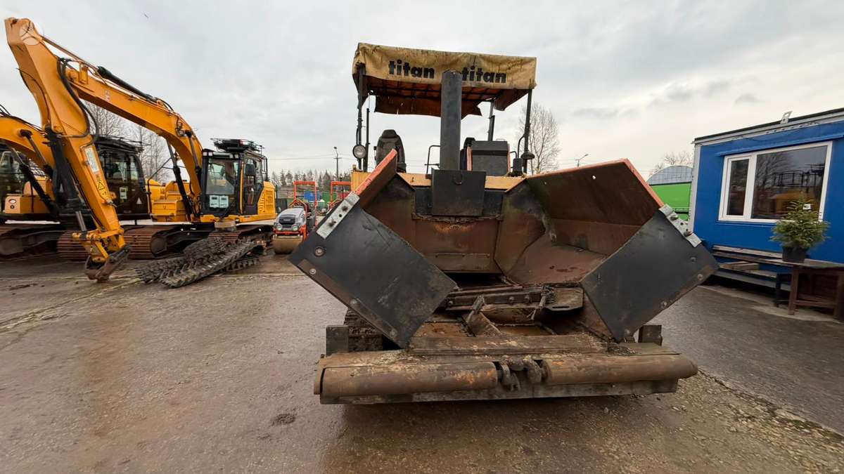 ABG Titan 311, kelių tiesimo mašinos