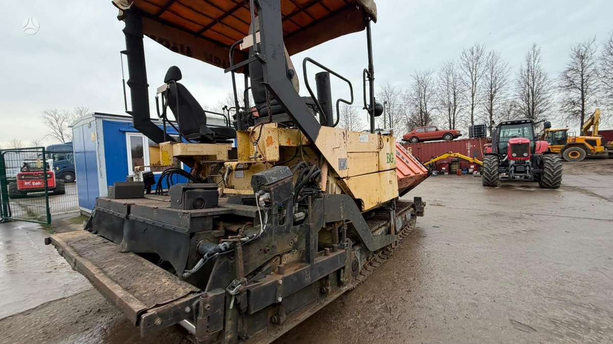 ABG Titan 311, kelių tiesimo mašinos