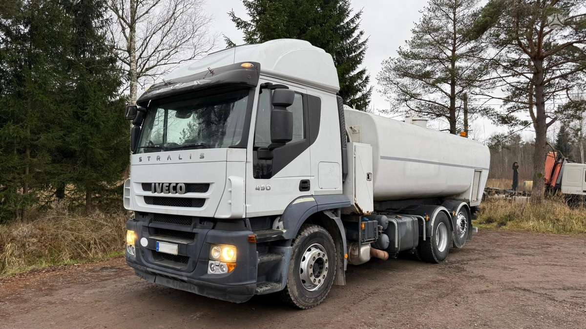 Iveco Stralis, autocisternos