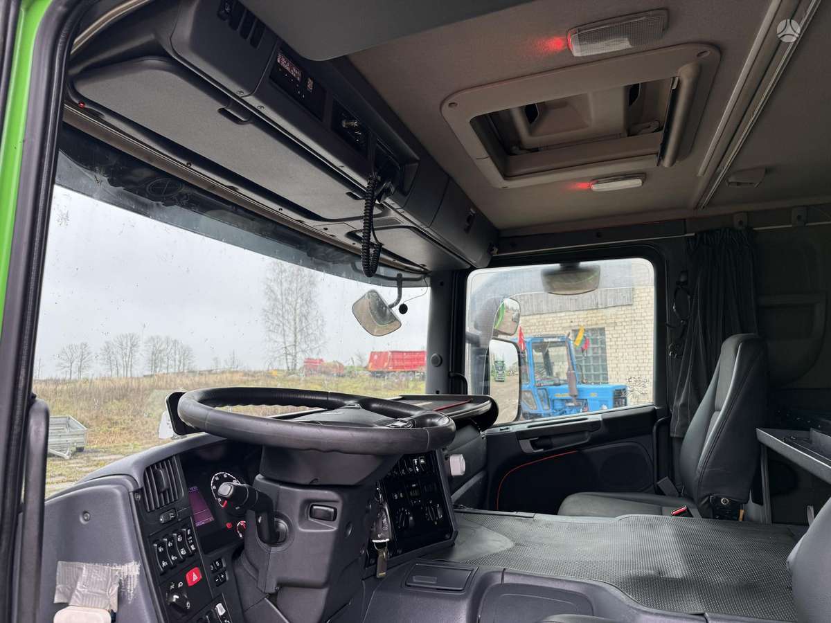 Scania P440, автовозы