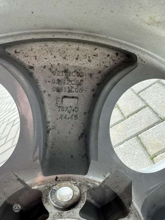 Jeep, light alloy, R18