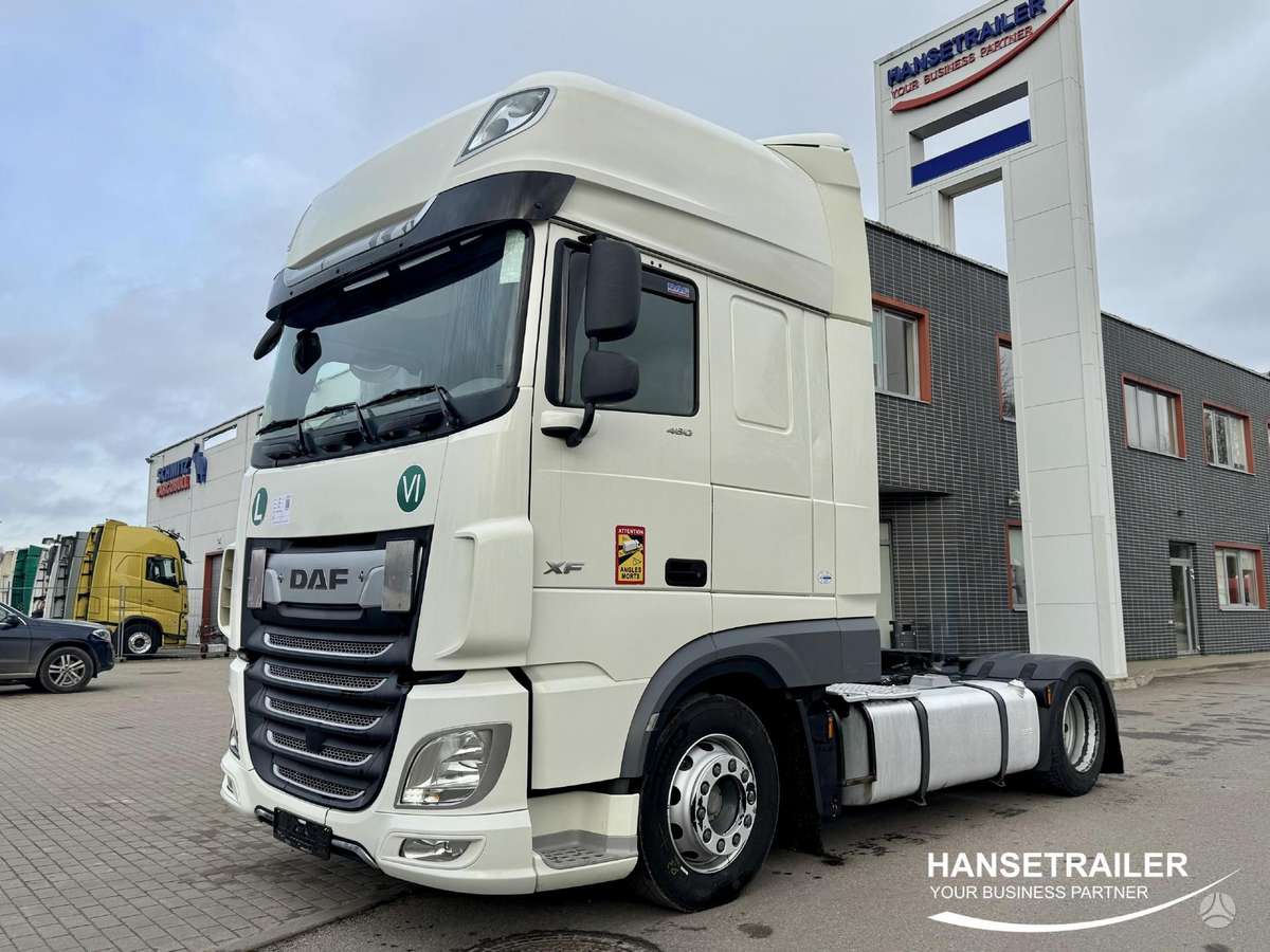 DAF XF 480 FT Mega Low Deck, double sleeper
