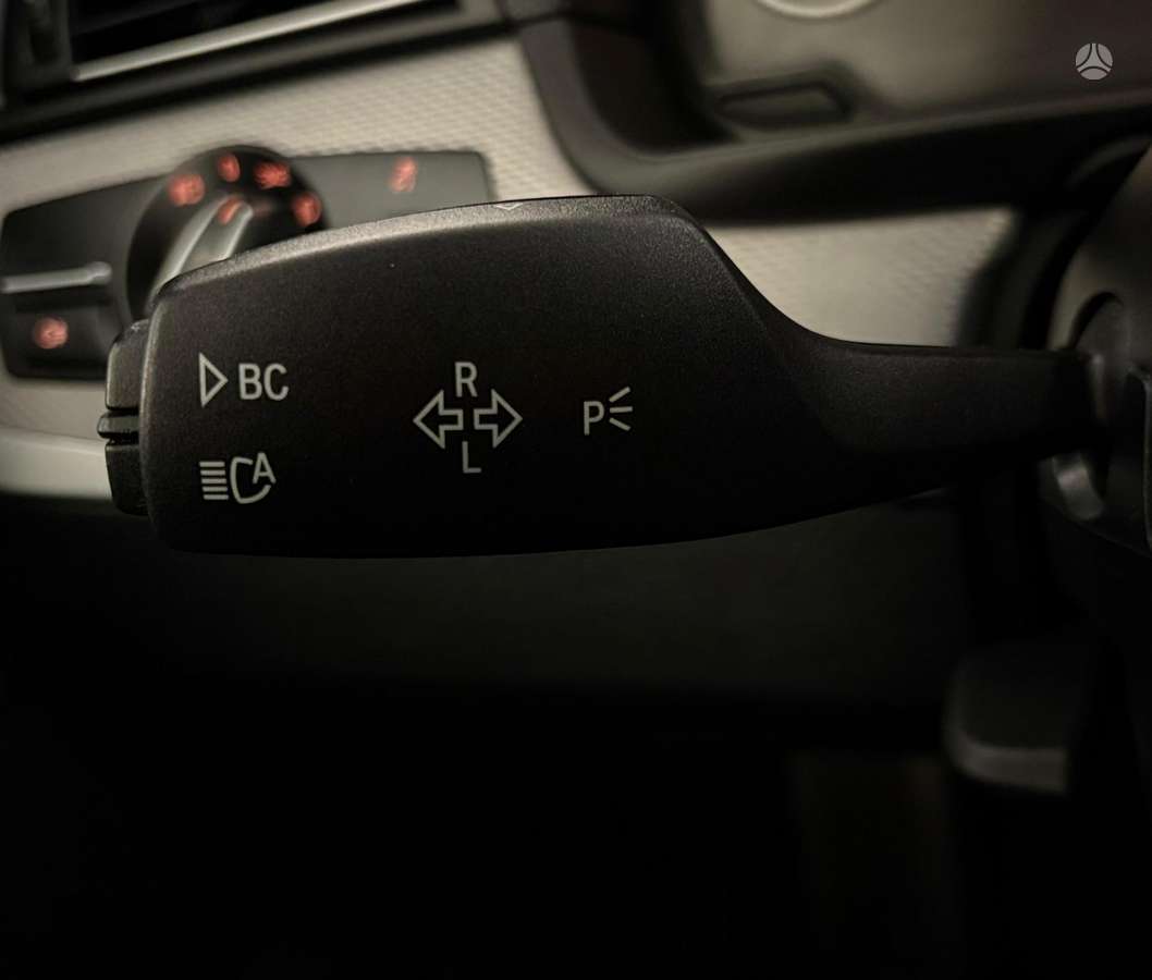 BMW 520, 2.0 l., Седан