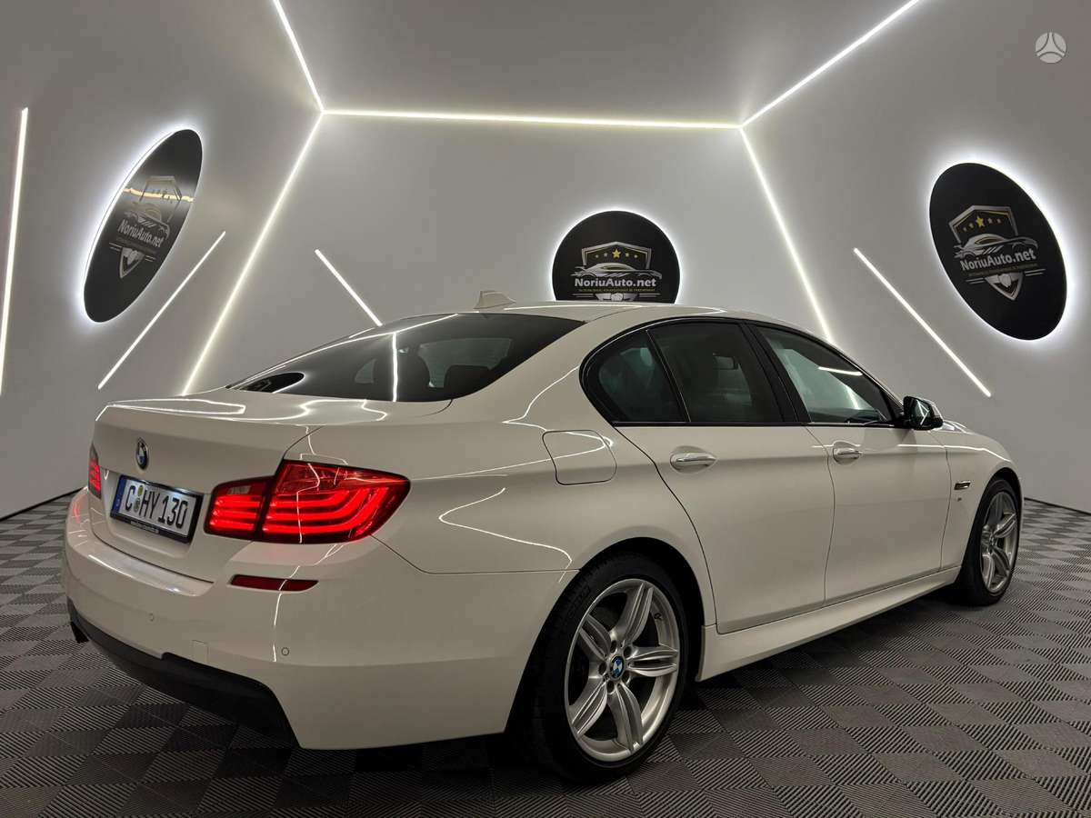 BMW 520, 2.0 l., Седан