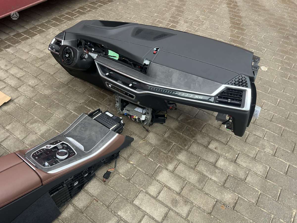BMW X5 детали салона