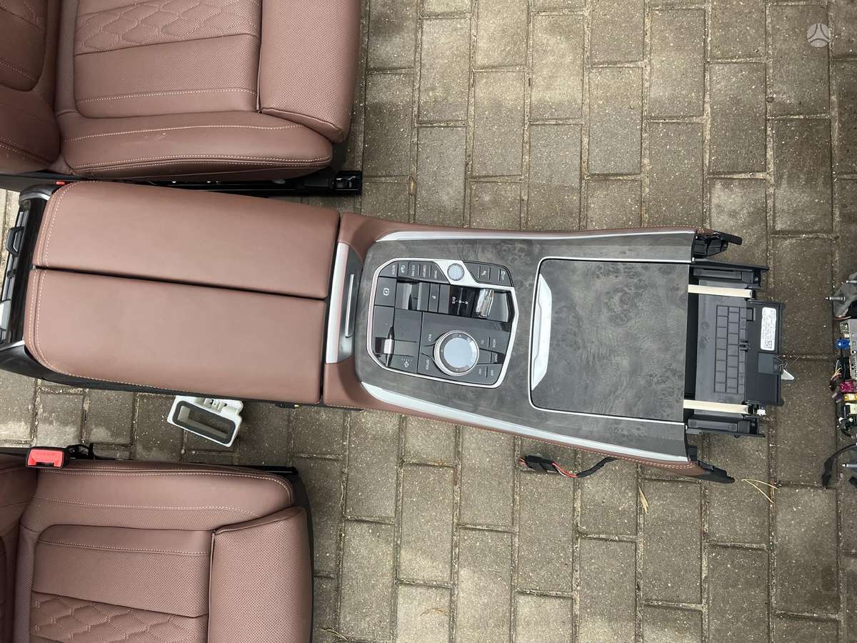 BMW X5 детали салона