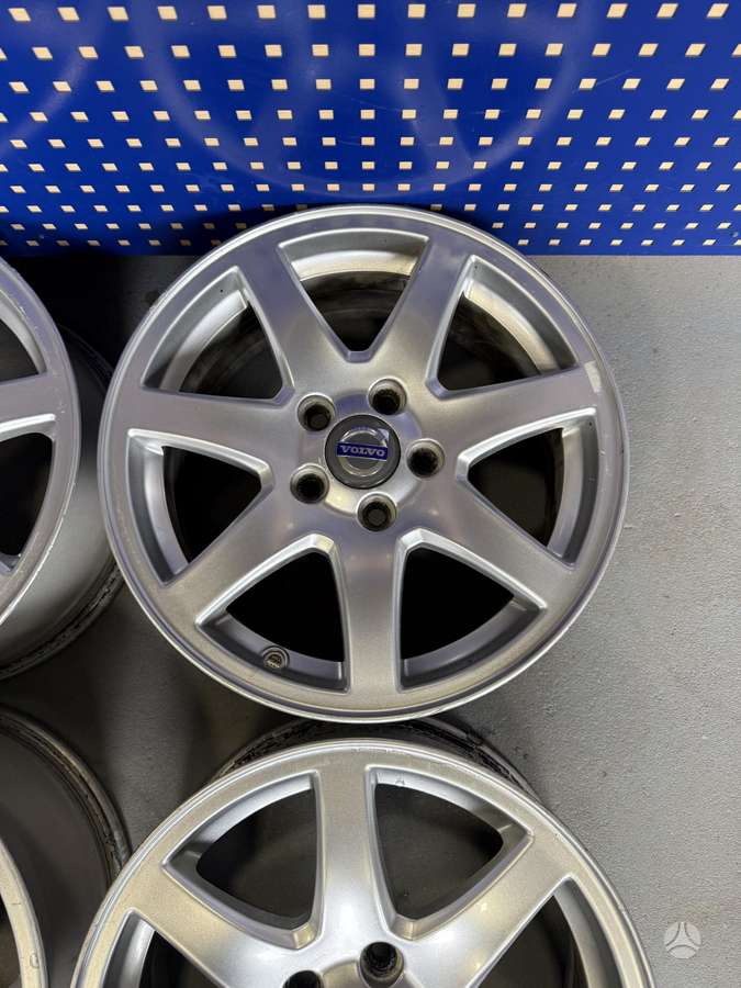 Volvo, light alloy, R16