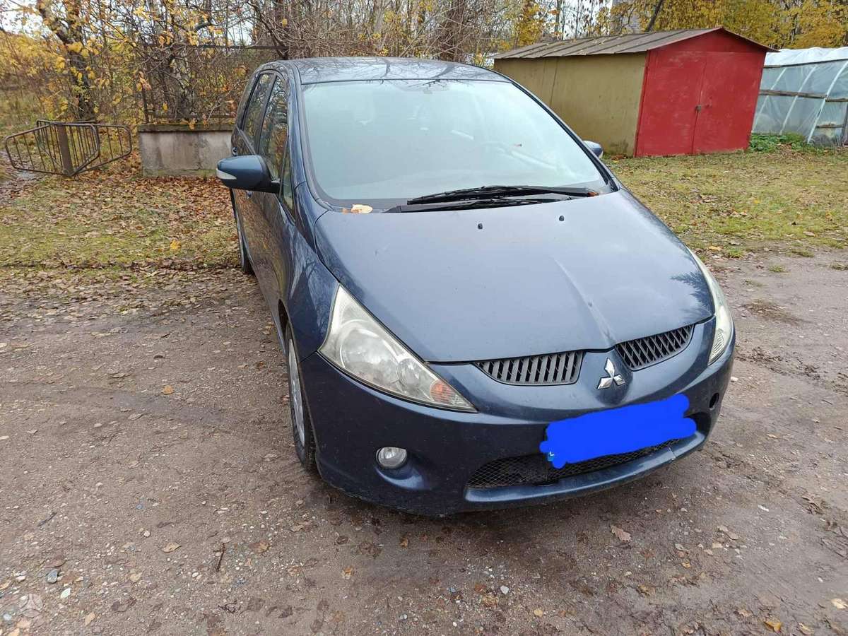 Mitsubishi Grandis детали кузова