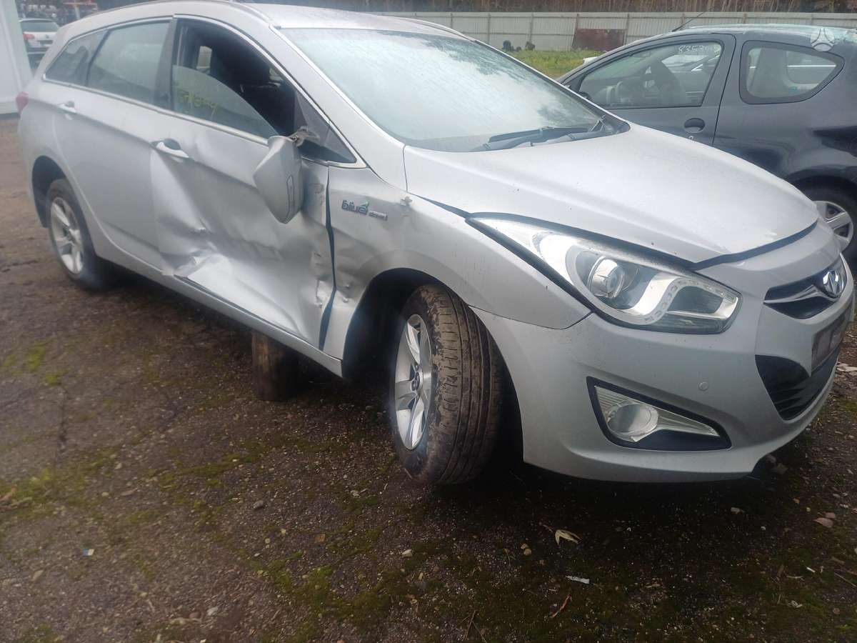 Hyundai i40 по частям. Color code n3s