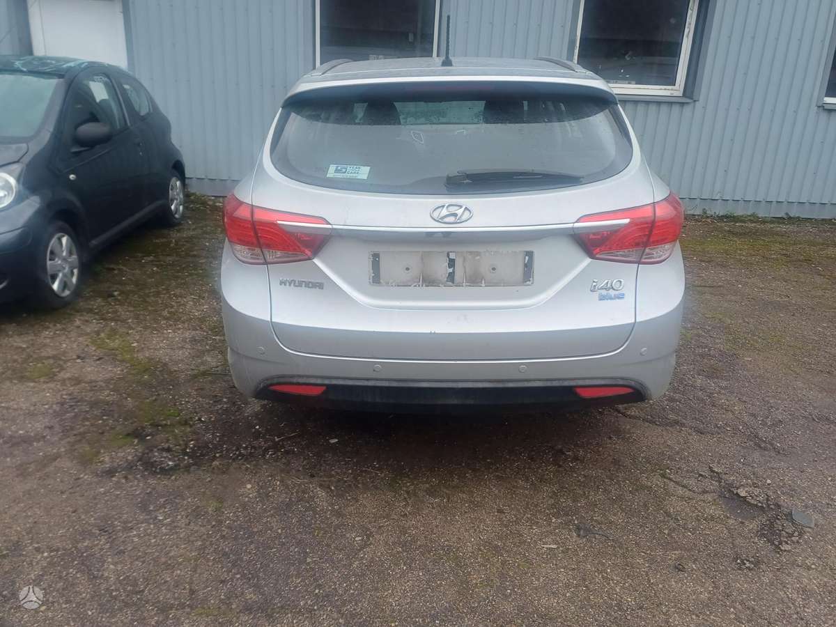 Hyundai i40 dalimis. Color code n3s