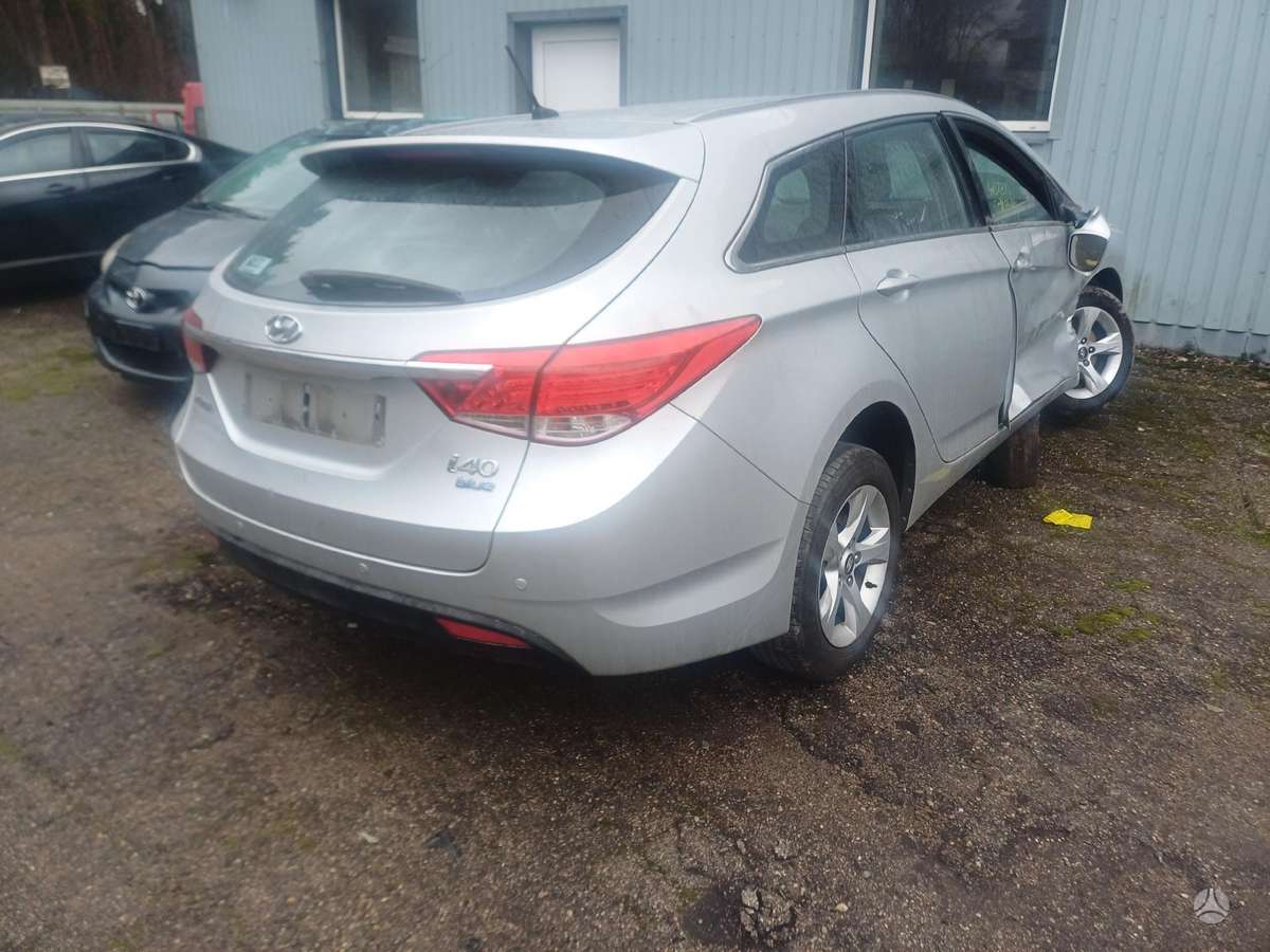 Hyundai i40 dalimis. Color code n3s