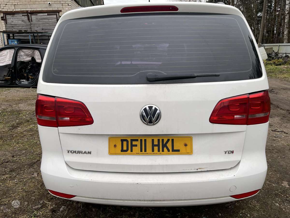 Volkswagen Touran по частям