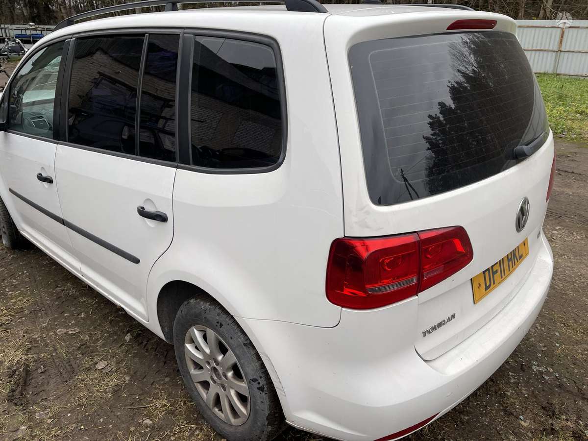 Volkswagen Touran dalimis