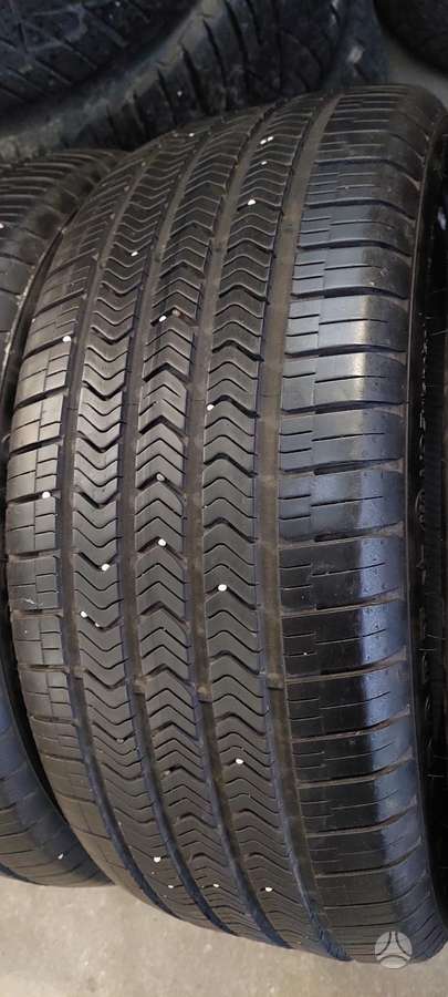 Goodyear, summer 245/40 R19