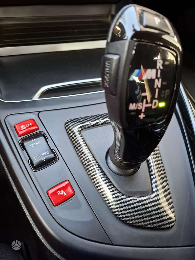 BMW 116, 1.5 l., hatchback