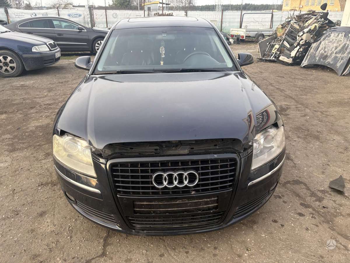 Audi A8 37068366700