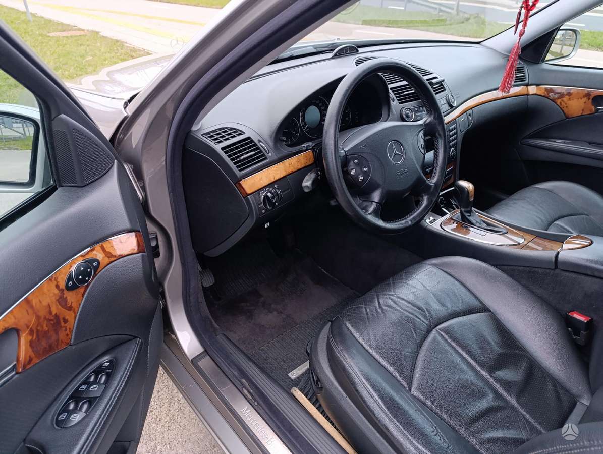 Mercedes-Benz E220, 2.2 l., Универсал