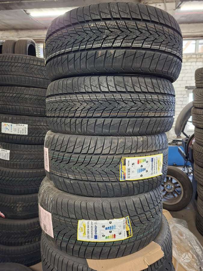 Imperial, žieminės 255/35 R18