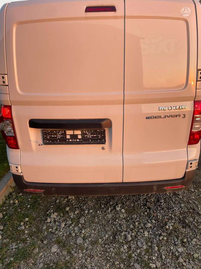 Maxus eDeliver 3, cargo van