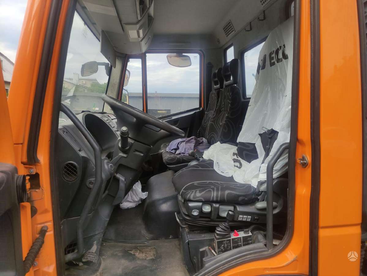 Iveco Ml120, dumpers with crane