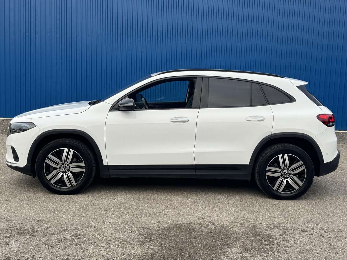 Mercedes-Benz EQA, 74 kWh, hatchback