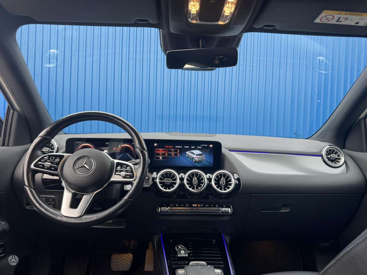 Mercedes-Benz EQA, 74 kWh, hatchback