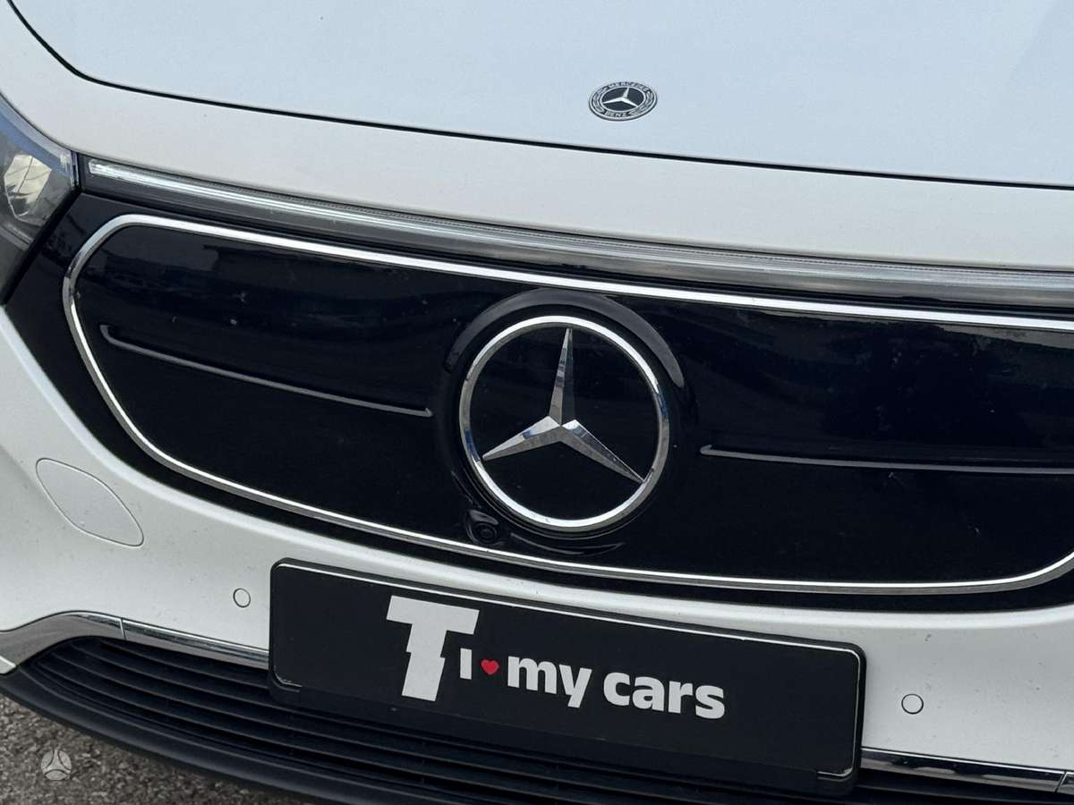 Mercedes-Benz EQA, 74 kWh, hatchback