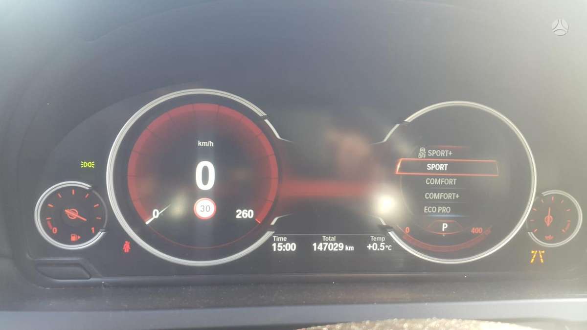 BMW 750, 4.4 l., Седан
