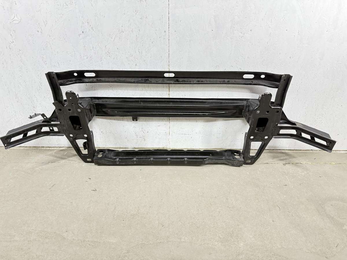 Volkswagen Crafter bumper reinforcement