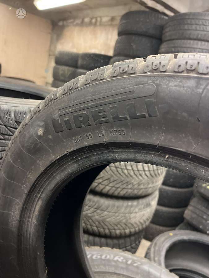 Pirelli SOTTO ZERO, žieminės 215/60 R17