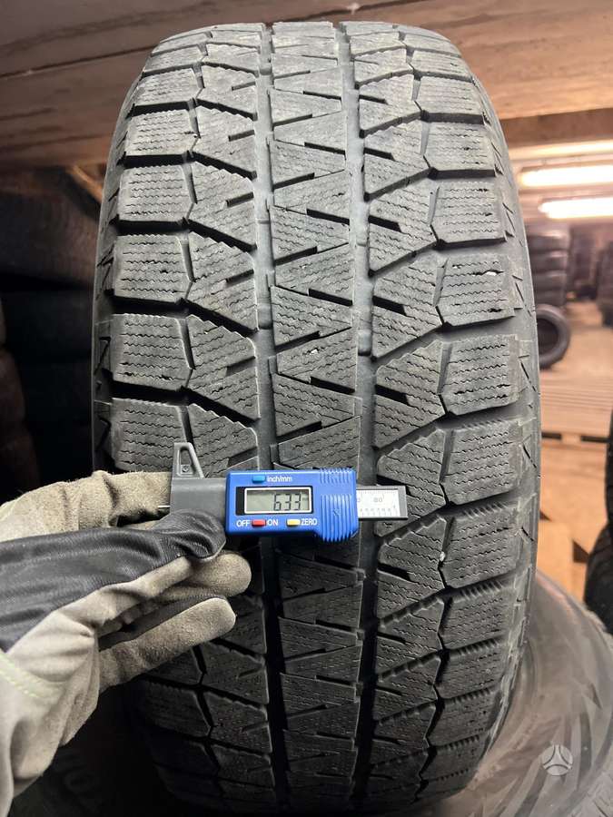 Bridgestone BLIZZAK WS80, winter 235/55 R17