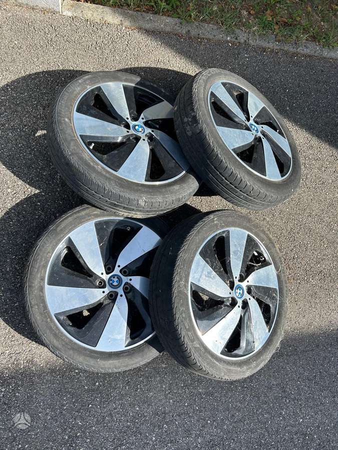 BMW i3 Whats 33 7 87 52 37 04