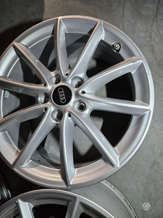 Audi A3, light alloy, R17