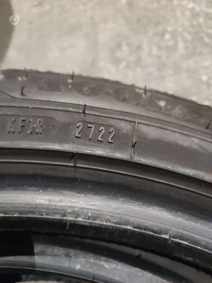 Dunlop, winter 235/50 R19