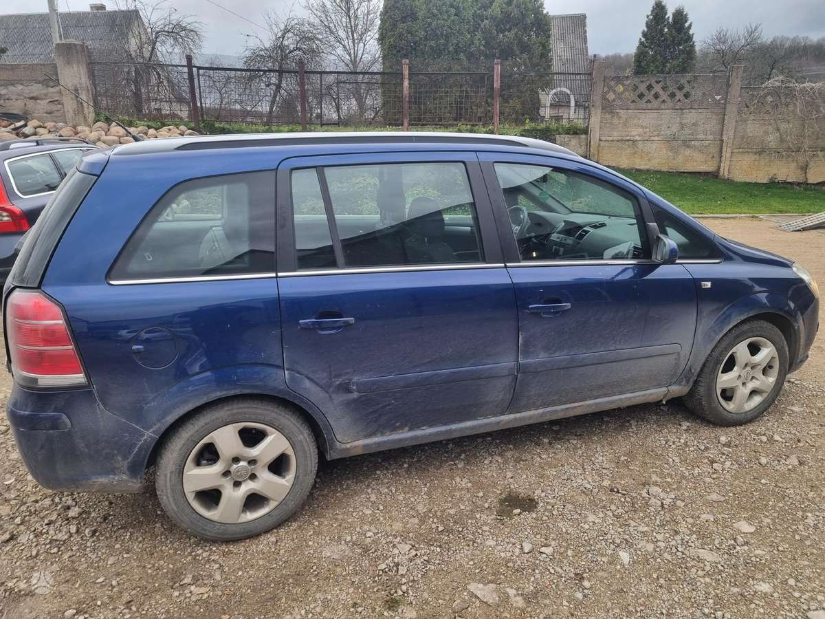 Opel Zafira Taipat ir perkame opel markes auto