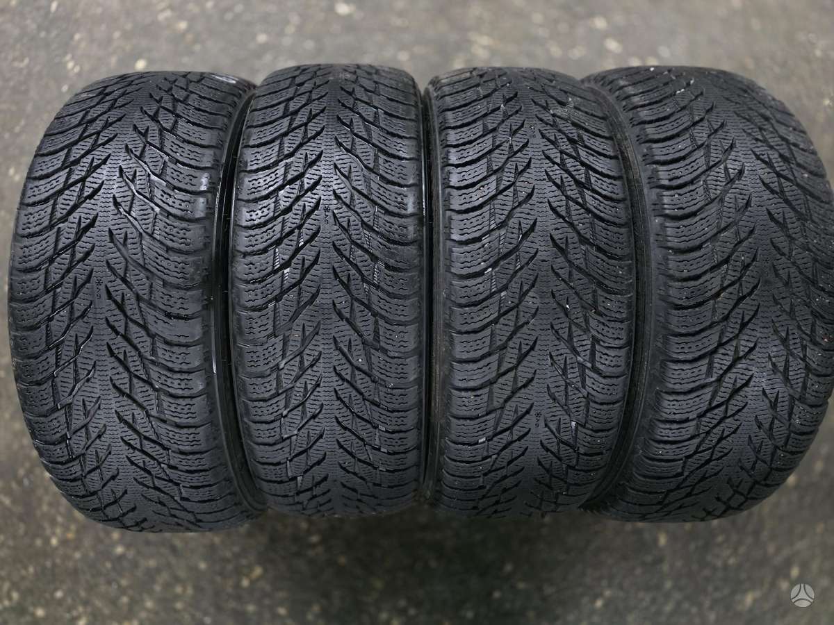 Nokian, winter 215/55 R17