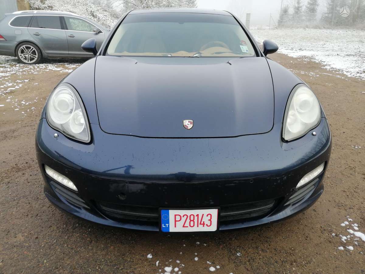 Porsche Panamera
