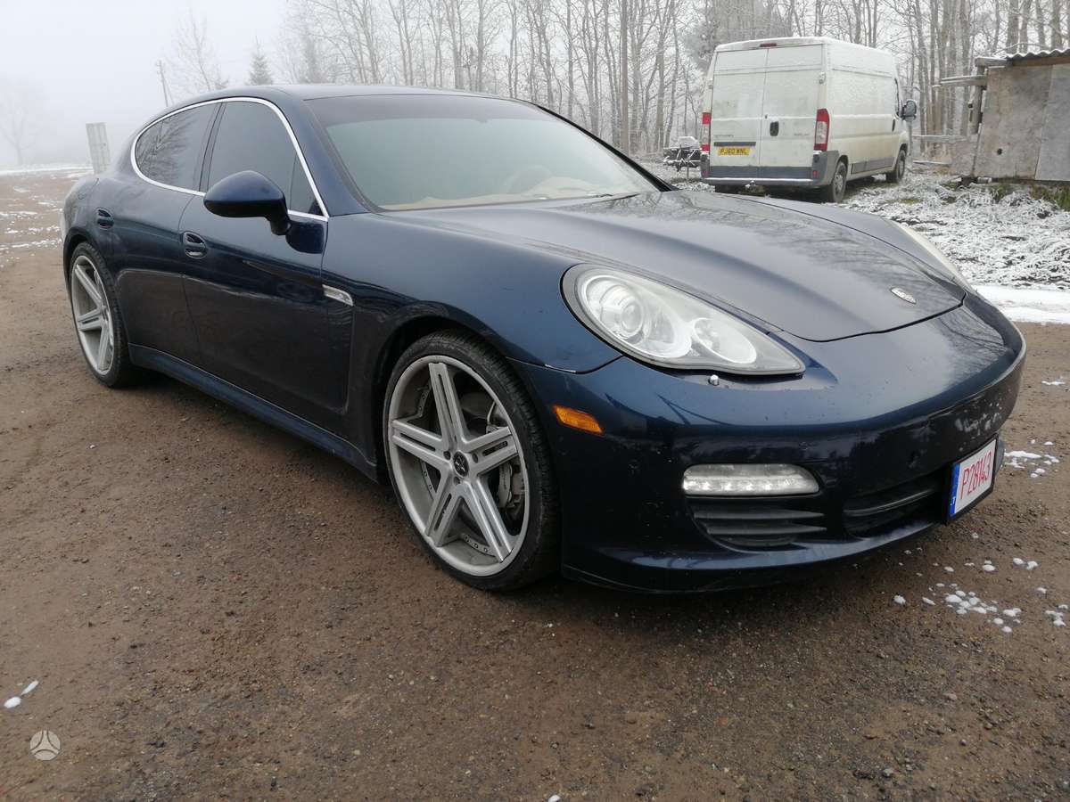 Porsche Panamera