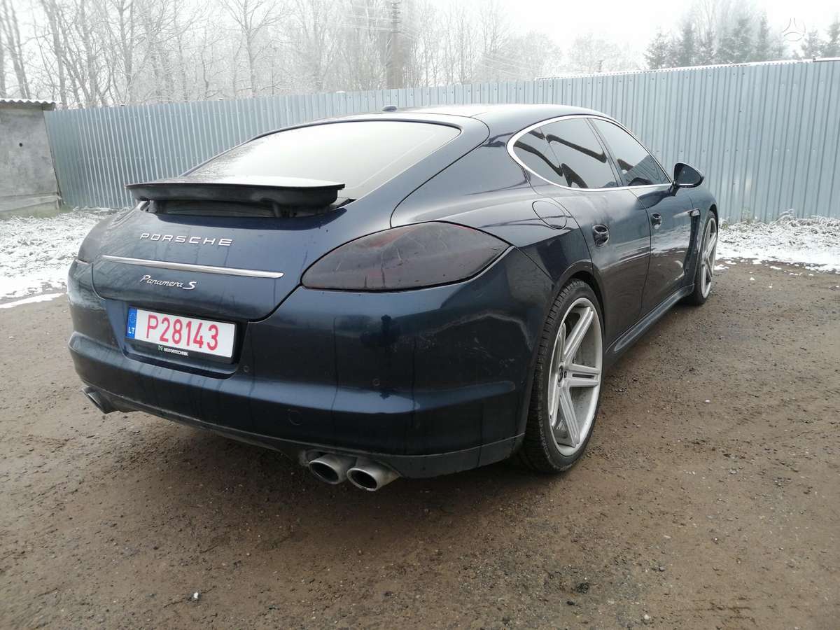 Porsche Panamera