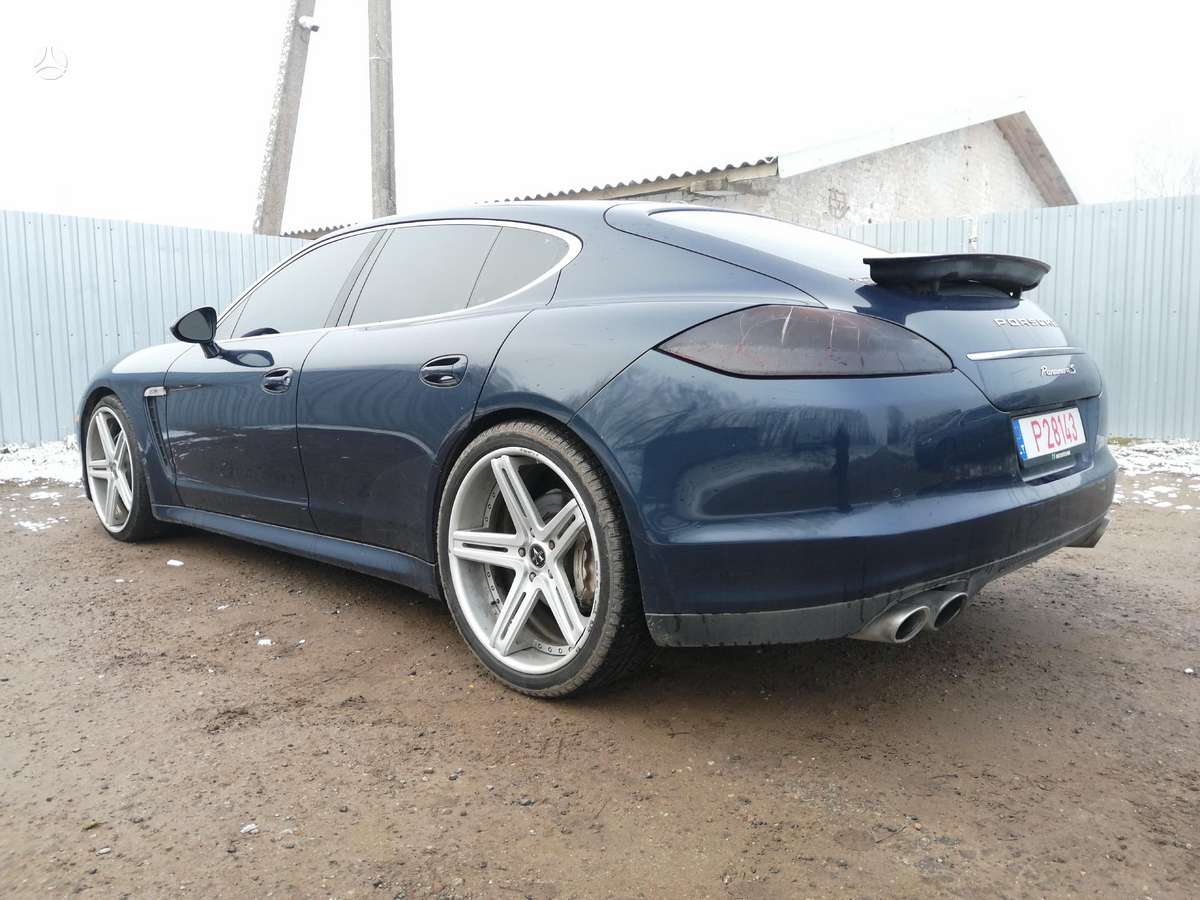 Porsche Panamera