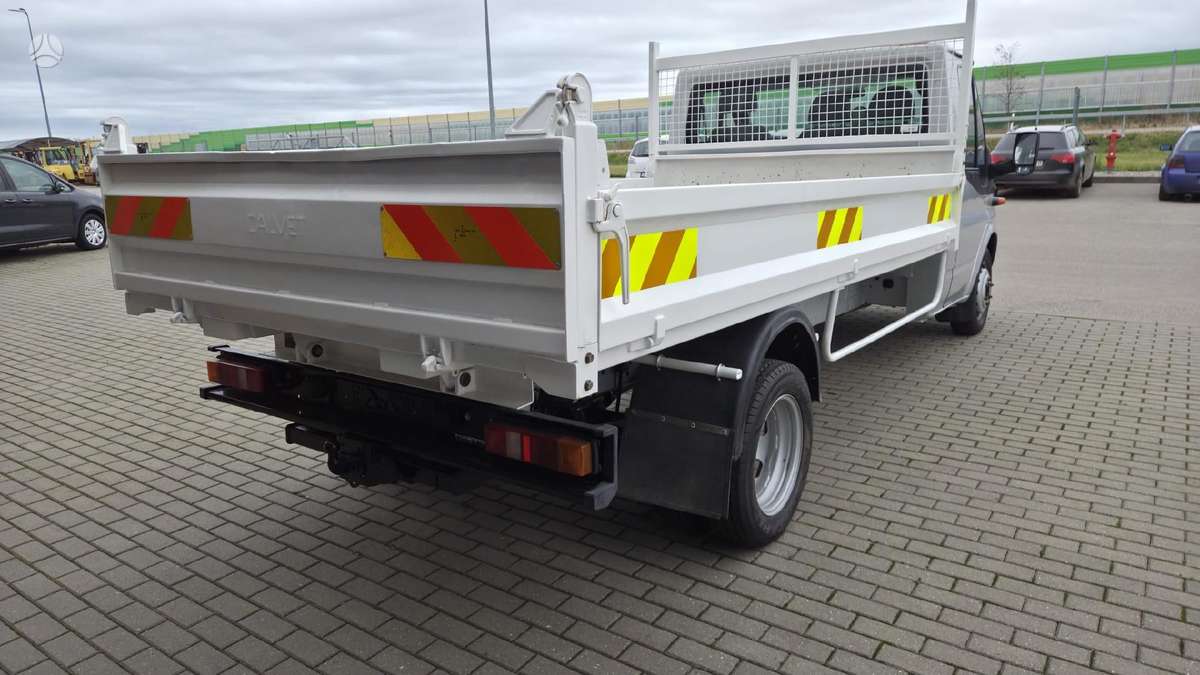 Ford Transit 350L, savivarčiai