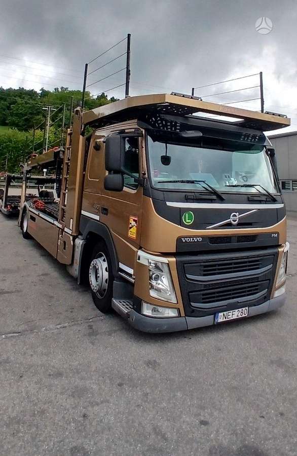 Volvo FM460 + Kassbohrer 2016, автовозы
