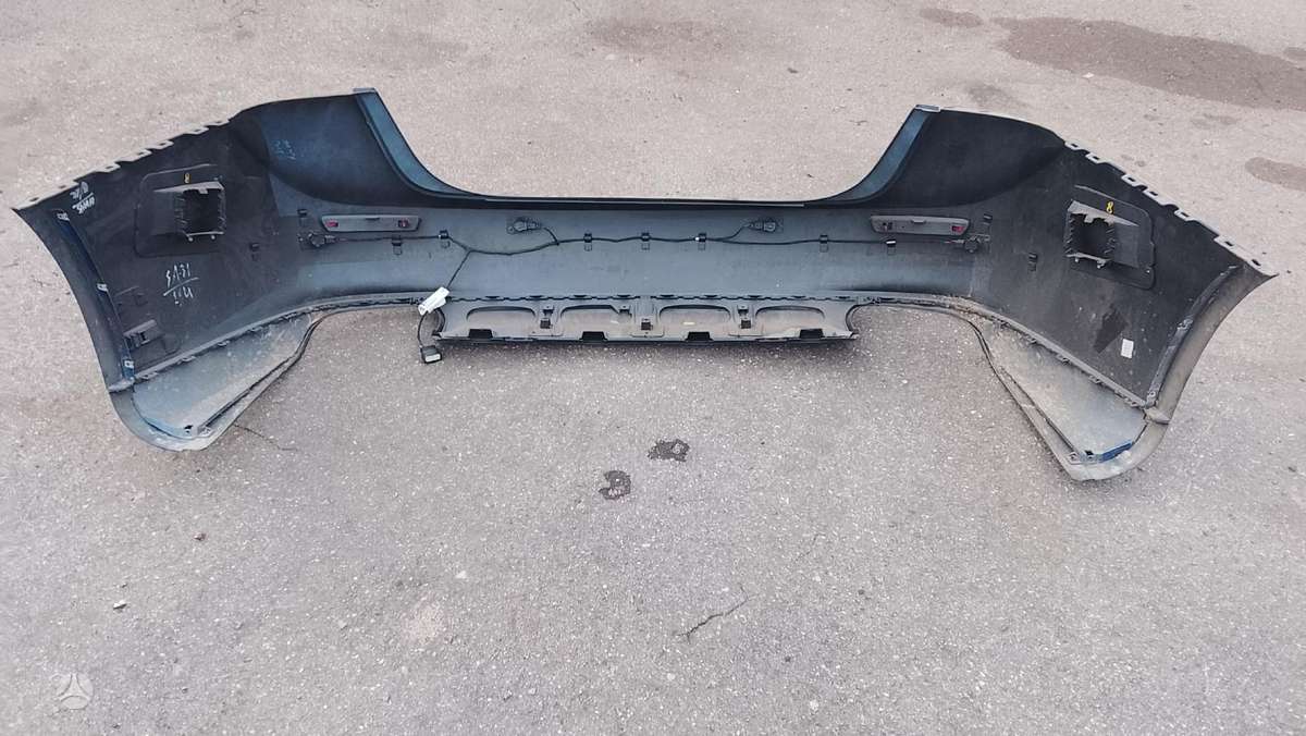 Maserati Ghibli rezerves daļās