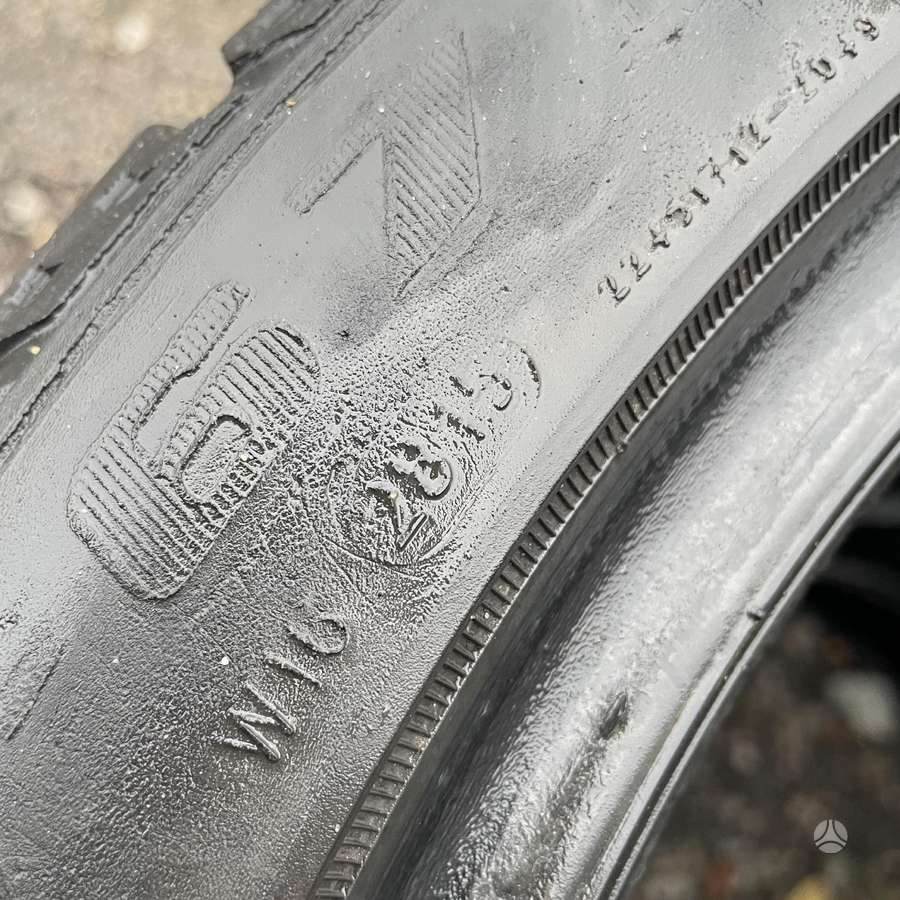 Rovelo RWS 677, winter 225/45 R17