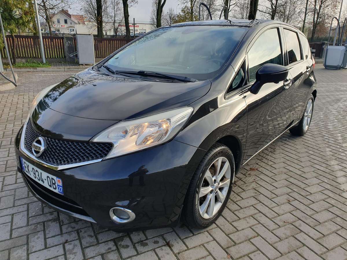 Nissan Note, 1.5 l., Хэтчбек